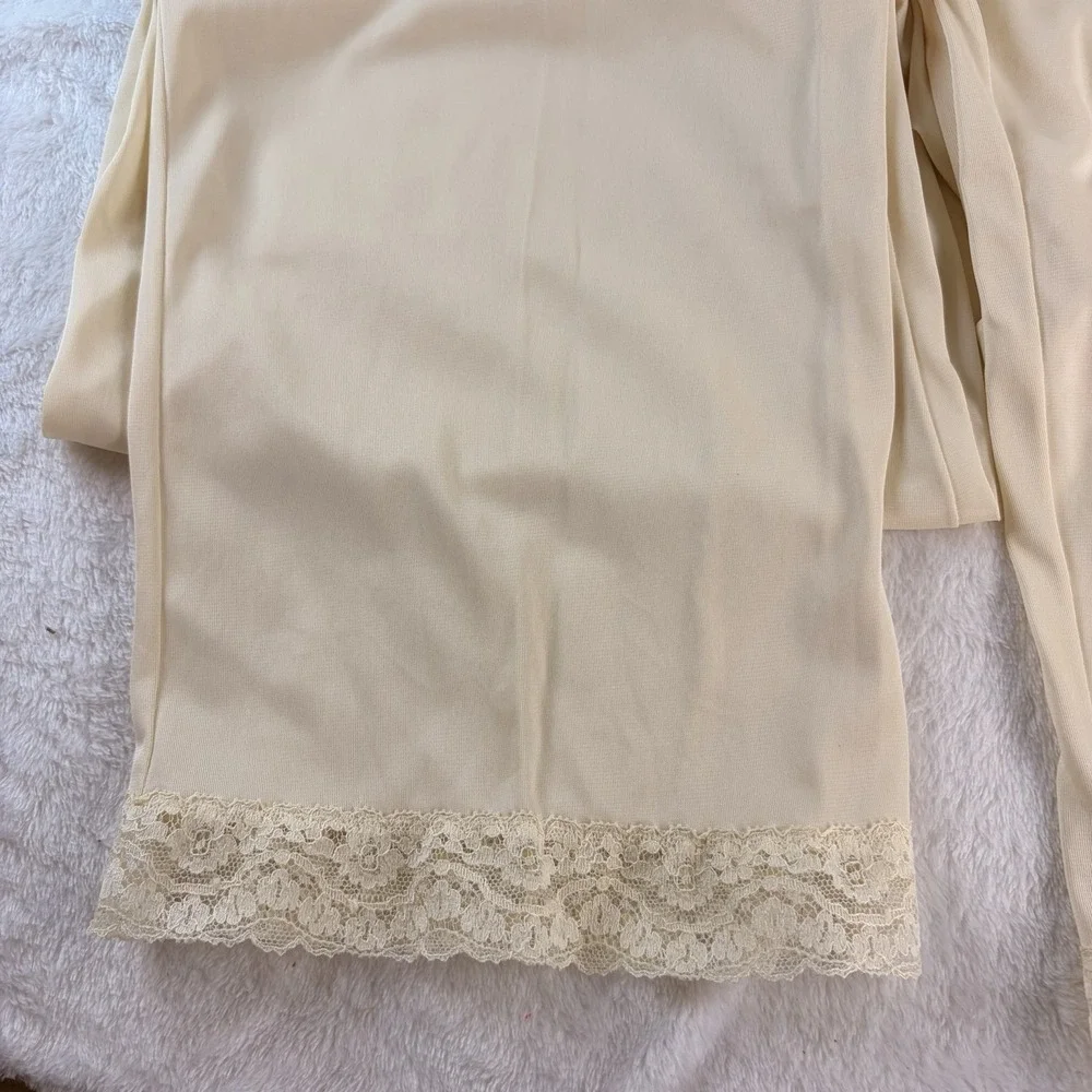 Vtg Vassarette Munsingwear Pale Yellow Wide Leg Slip Pants 6 Antron III Nylon